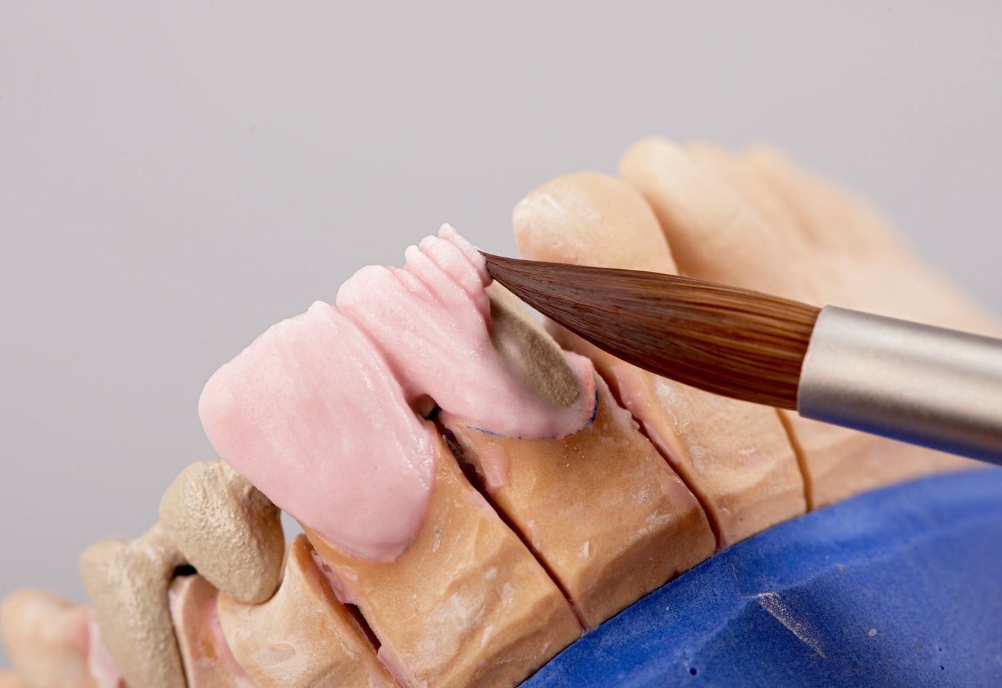 Renfert lay:art style brush size 4 slim