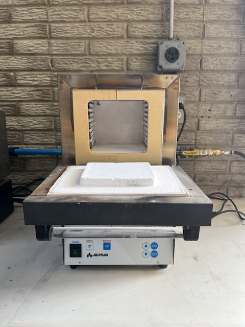 Whip Mix Infinity M30 3-Stage Burn Out Oven