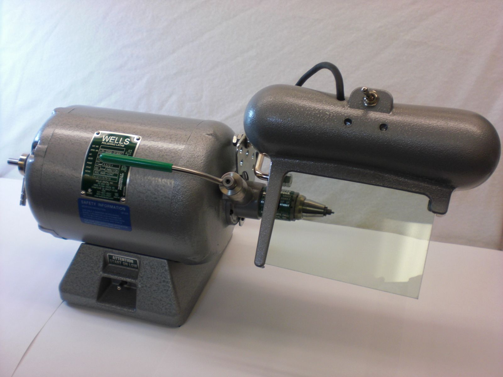 WELLS Lathe & Quick Chuck 1/3hp with Light Shield (U523)